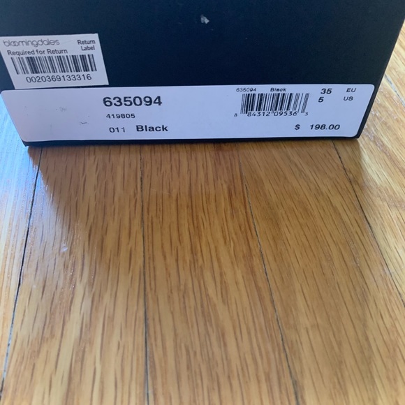 BRAND NEW Marc by Marc Jacobs flats Sz 5 - Picture 4 of 10